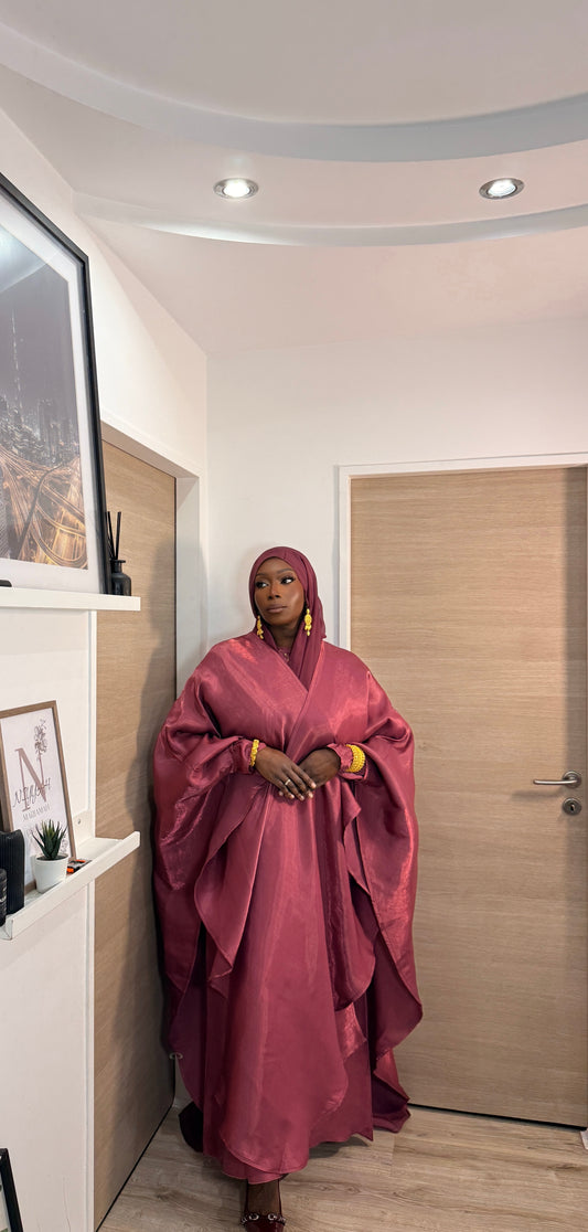Velvét Rouge Abaya