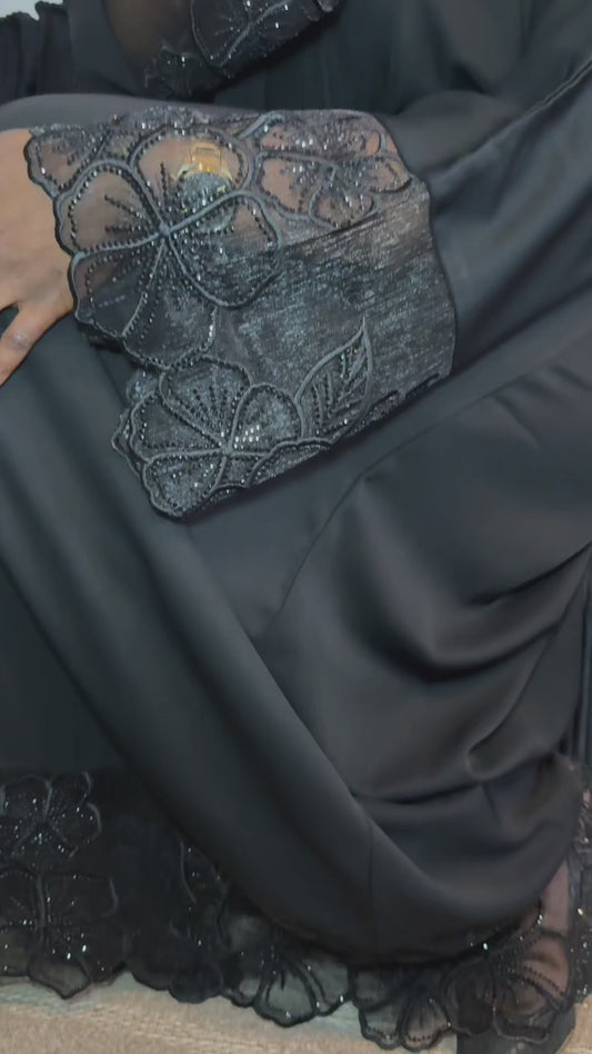 Laylat Noor Abaya - Made in Dubai